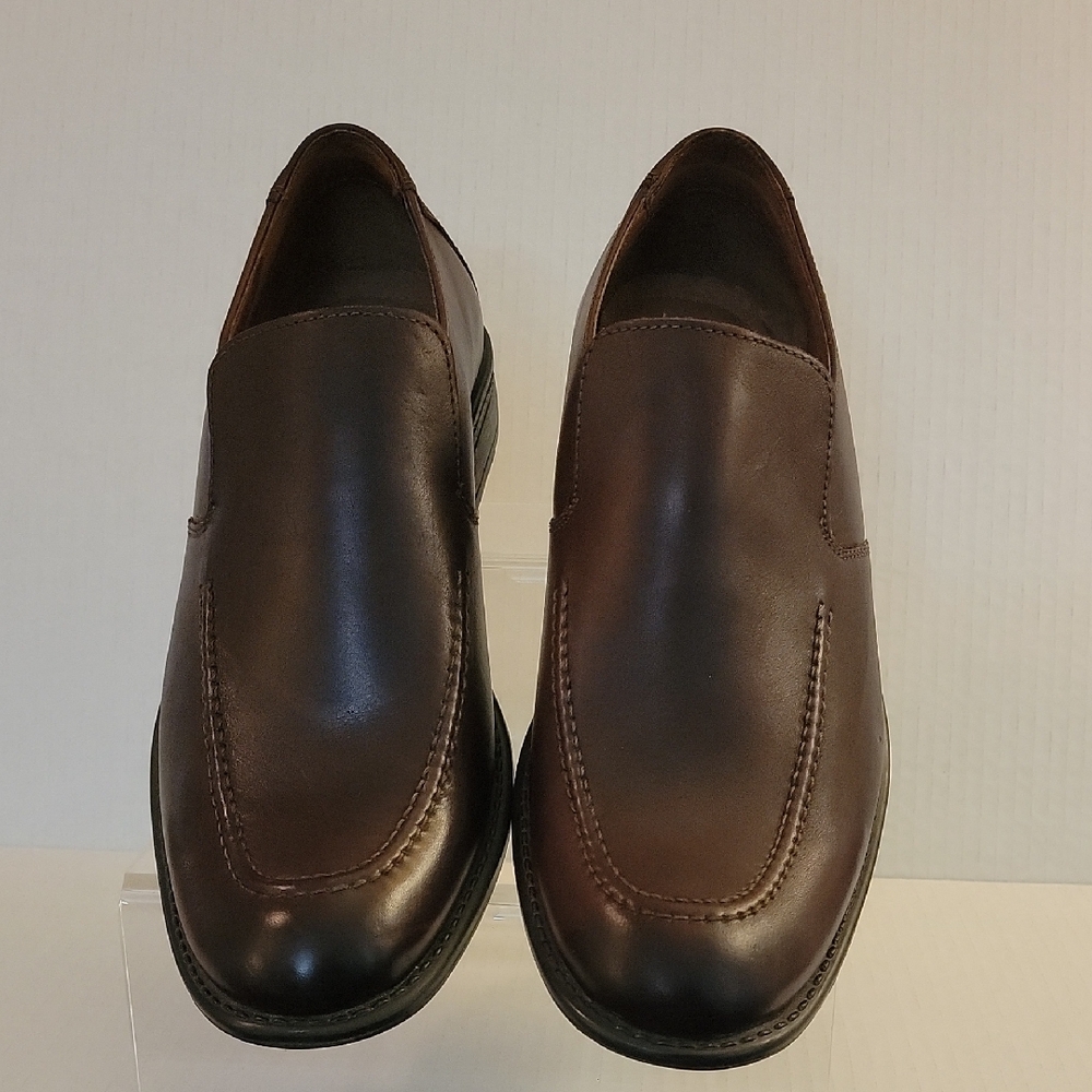 Clarks Rich Brown Leather Slip-On Loafers